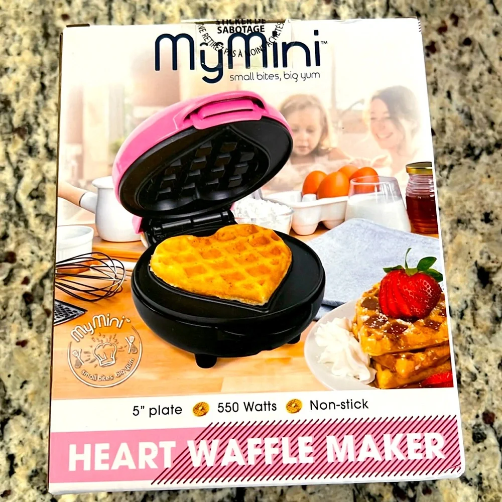 My Mini Heart Waffle Maker New in Box